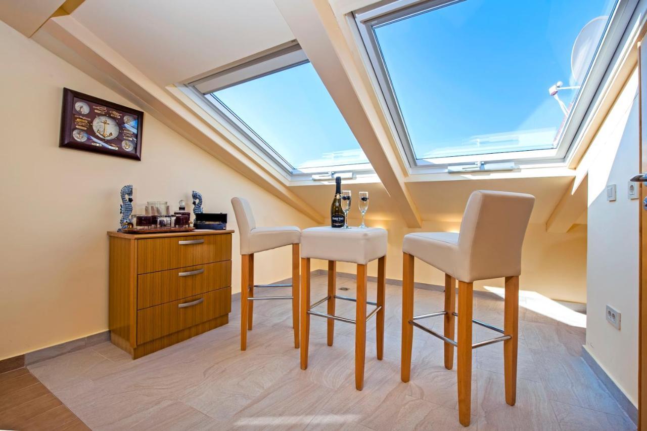 Guest House Golden Goose Rovinj Buitenkant foto