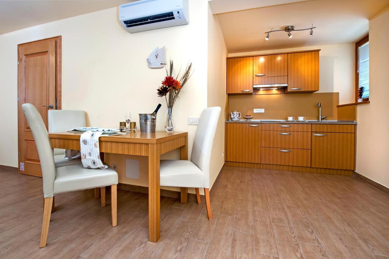Guest House Golden Goose Rovinj Buitenkant foto
