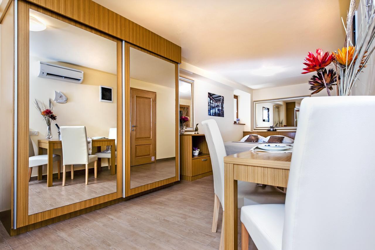Guest House Golden Goose Rovinj Buitenkant foto